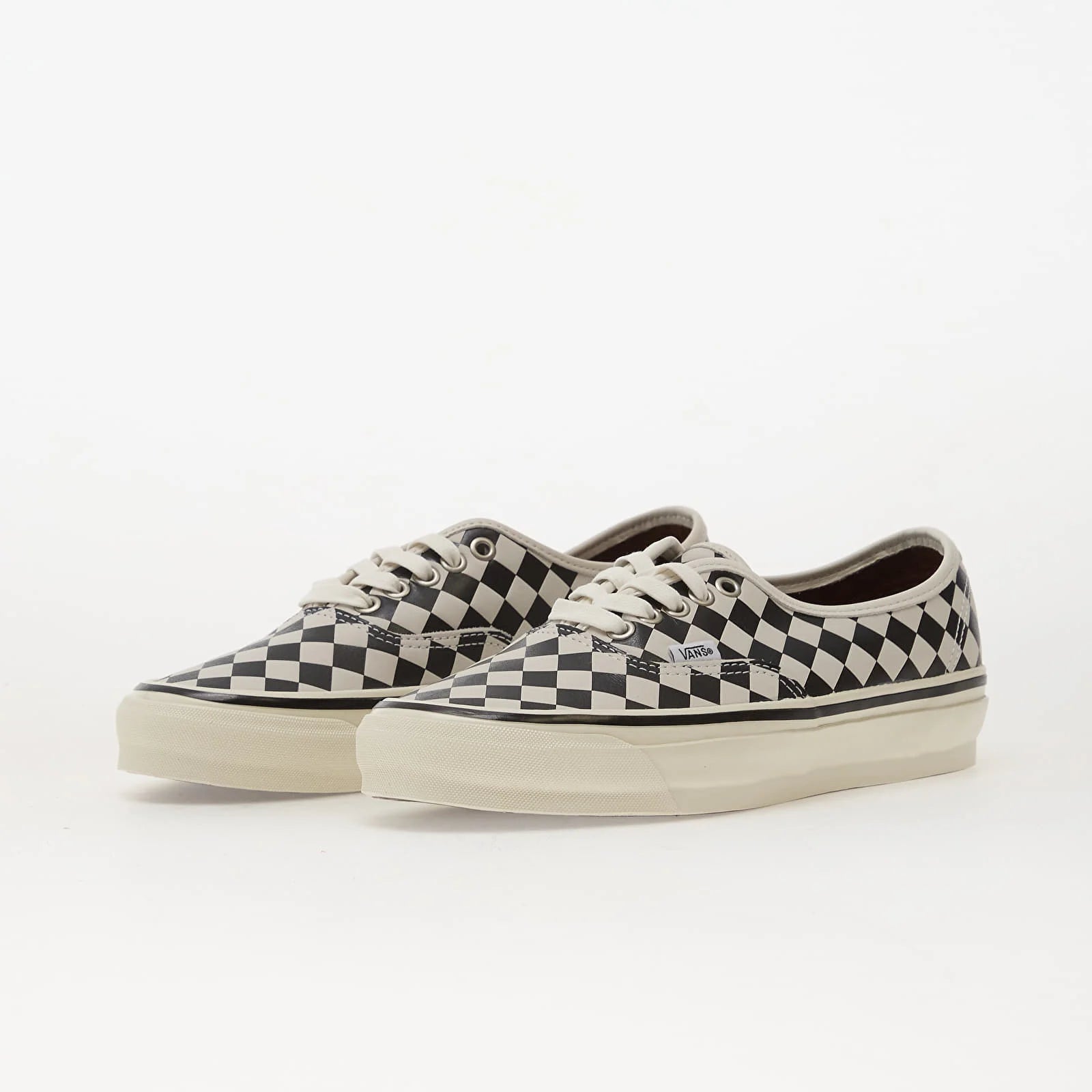 Vans Premium LX Authentic 44 Diamond Check Black White